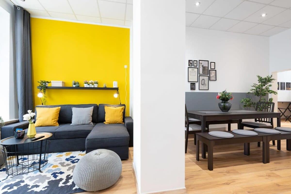 Big Central Apartment Near Rotkreuzplatz With 3 Bedroom For 12 Pax Munchen Bagian luar foto