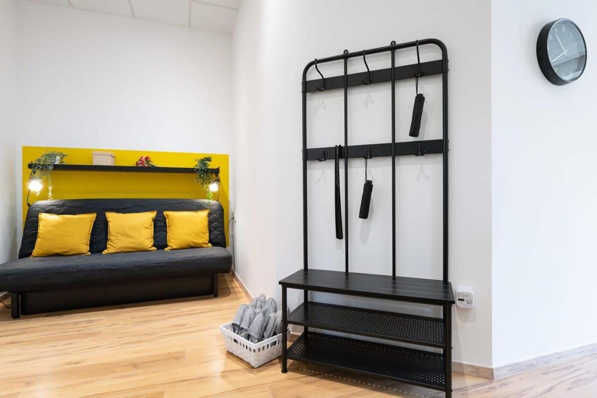 Big Central Apartment Near Rotkreuzplatz With 3 Bedroom For 12 Pax Munchen Bagian luar foto