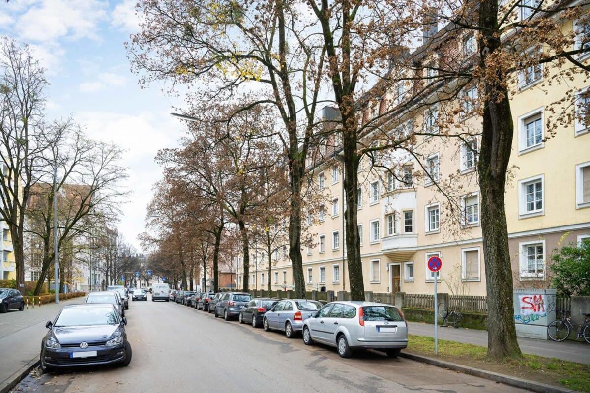 Big Central Apartment Near Rotkreuzplatz With 3 Bedroom For 12 Pax Munchen Bagian luar foto
